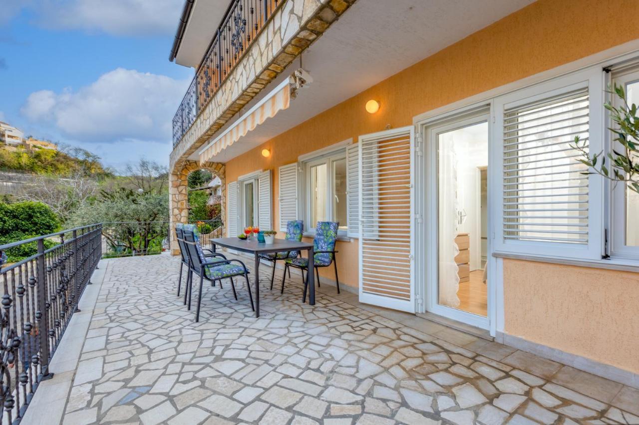 Apartman Marina Vrbnik Dış mekan fotoğraf